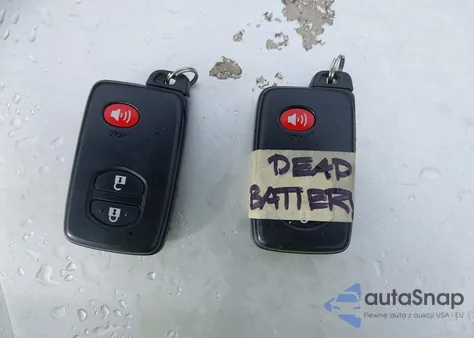 2010 Toyota Rav4 Limited V6 z USA, uszkodzony, nr VIN 2T3DK4DVXAW035246